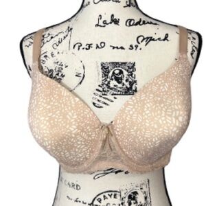DreamFit 44 D Women’s Bra Tan and White Print with Lace Trim